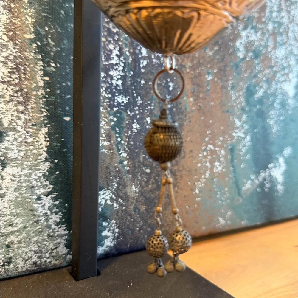 Vintage Clear Etched‎ Glass Egg Shaped Ornament